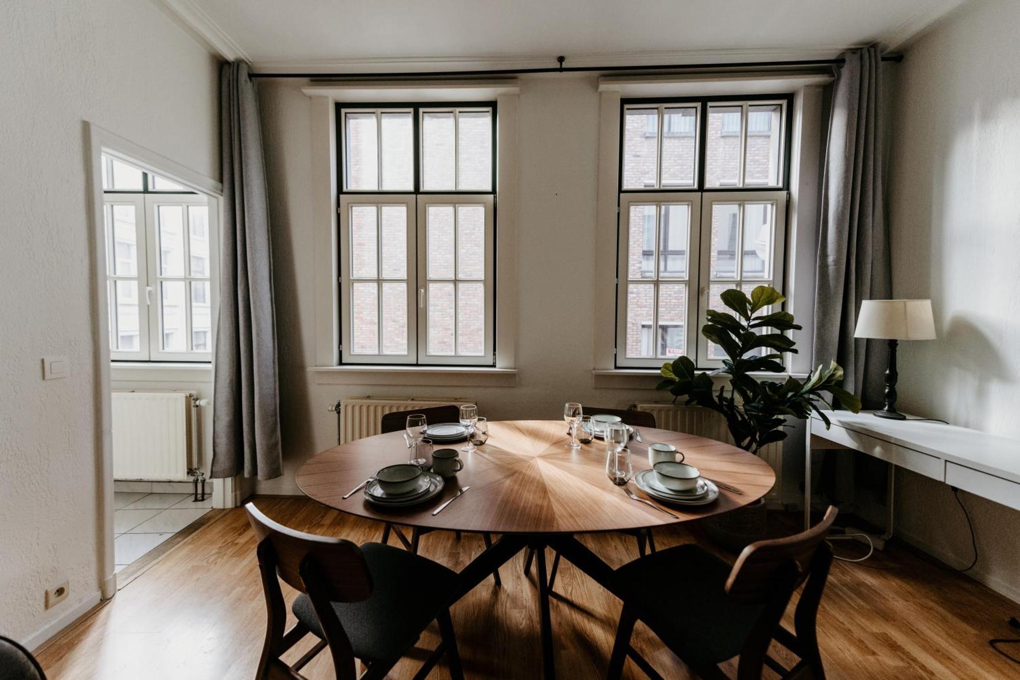 Cathedral View Apartment アントウェルペン エクステリア 写真