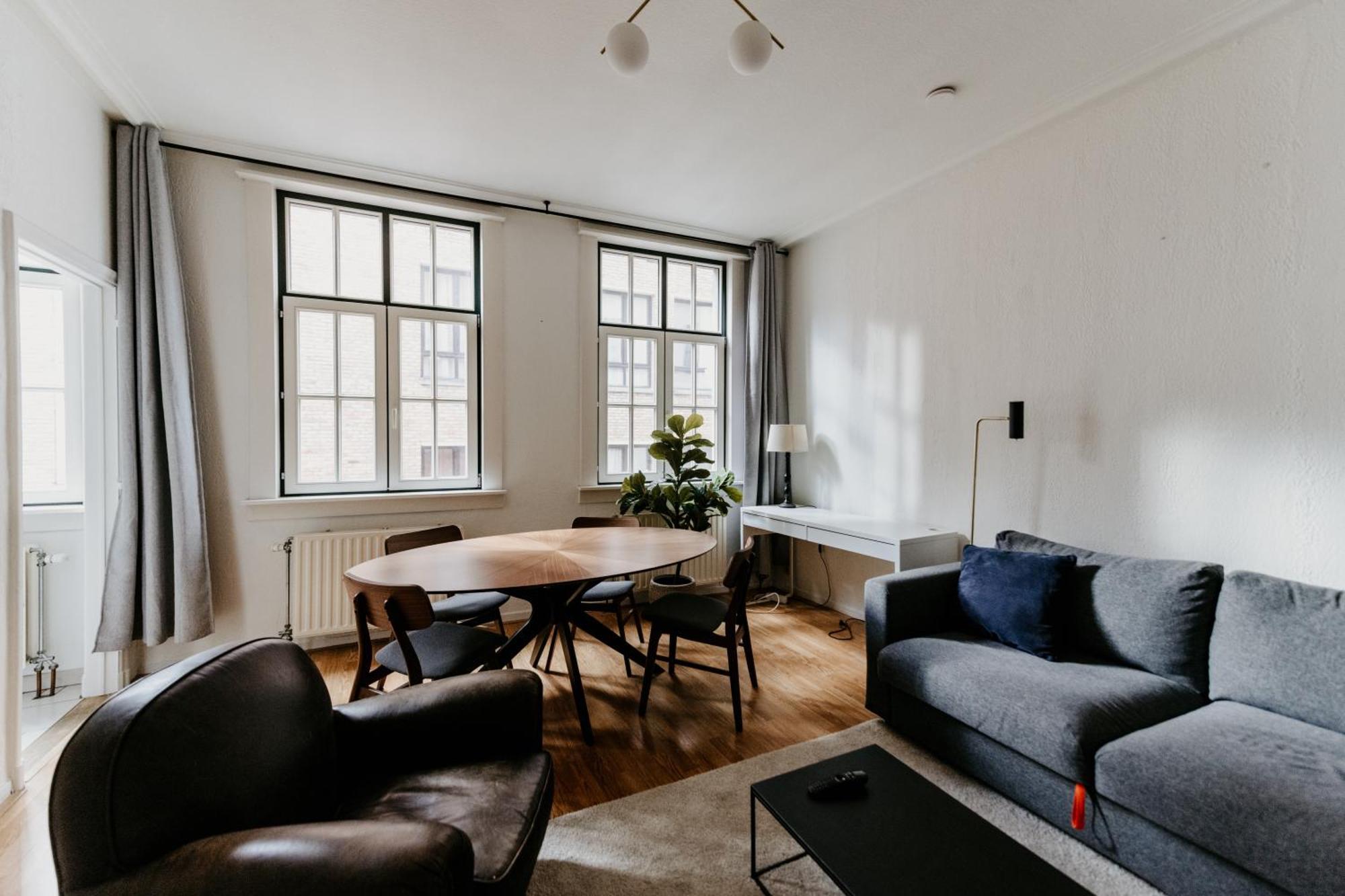 Cathedral View Apartment アントウェルペン エクステリア 写真