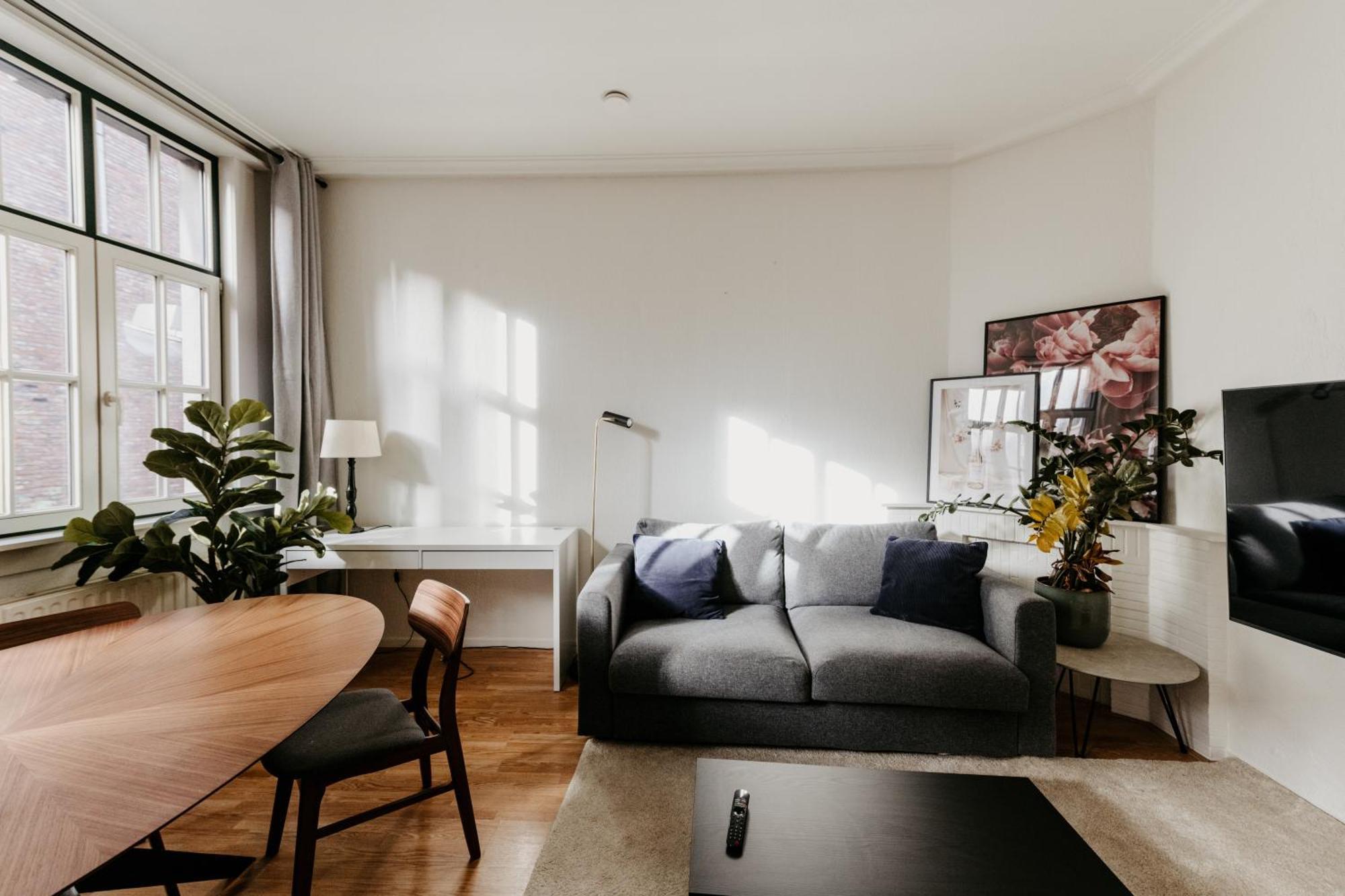 Cathedral View Apartment アントウェルペン エクステリア 写真